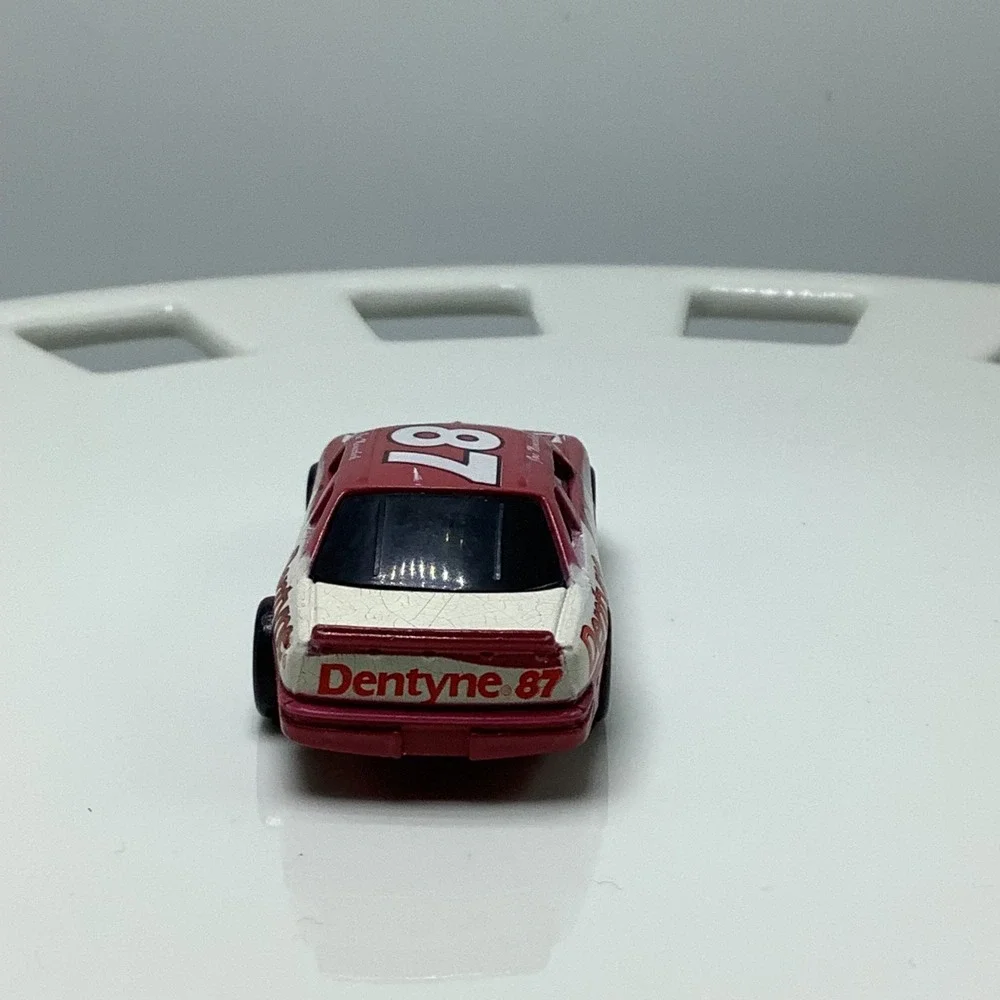1/24 Racing Champions 1991 ‎ #87 Joe Nemechek Dentyne Chevy Lumina - LOOSE - Picture 5 of 7